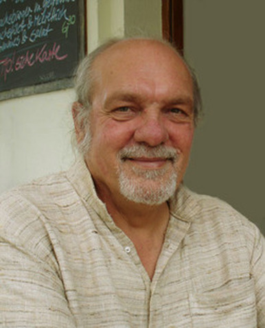 Portret Keitha Dowmana